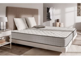 Matelas Tranquility à mémoire de forme et coutil relaxant